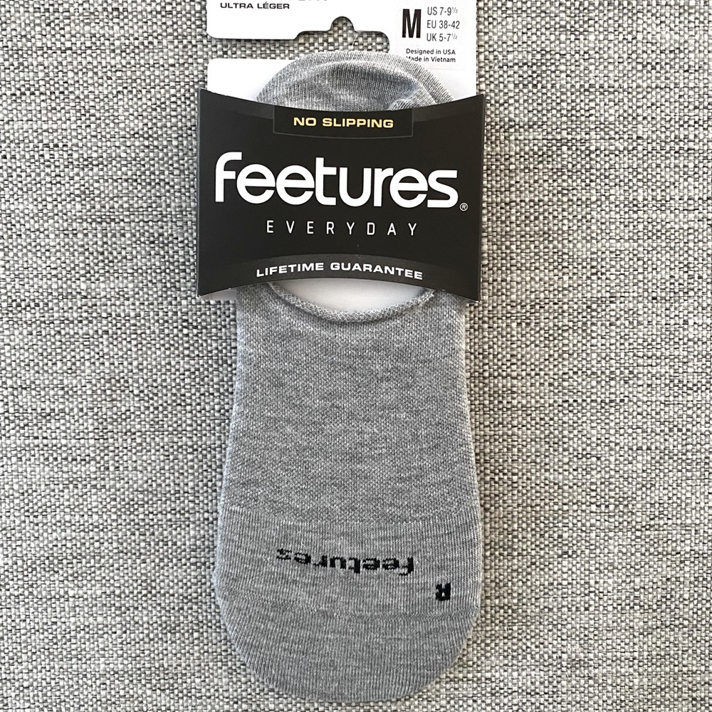 💞BRAND NEW💞
Feetures
Everyday Women's
*Ultra Light* No Show Socks